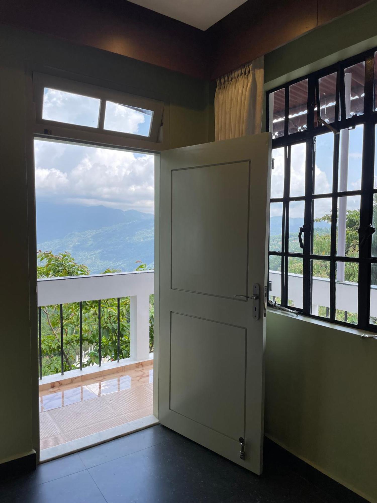 The Gingko Eyrie Apartment Kalimpong Ngoại thất bức ảnh
